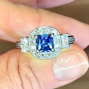 NWT Blue Rhinestone Halo Princess Ring